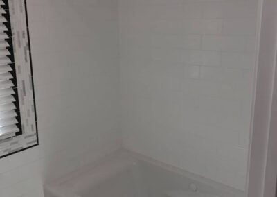 31786454_172676556768922_6179378364554412032_n